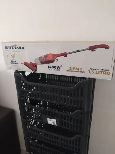 Aspirador de pó Britânia 