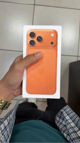 IPHONE 17 PRO MAX - LACRADO
