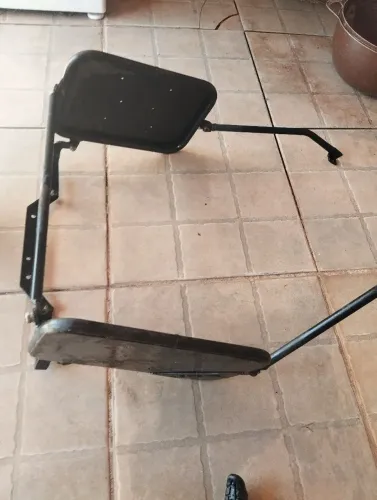 Suporte para bagageiro de moto