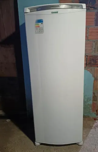 Geladeira cônsul frost free