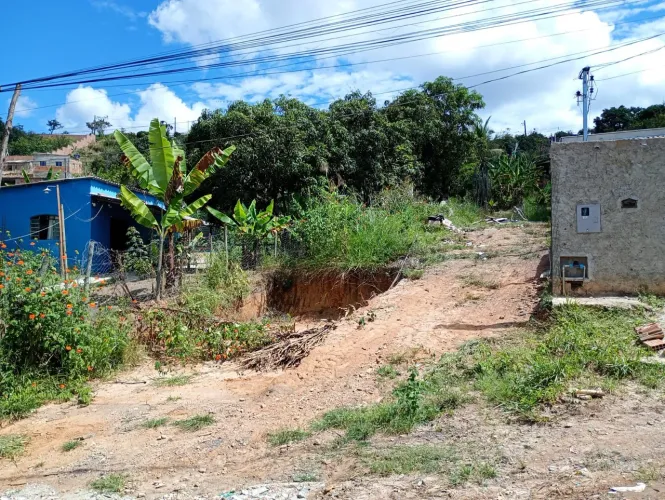 Lote no vale das acácias ribeirão das Neves