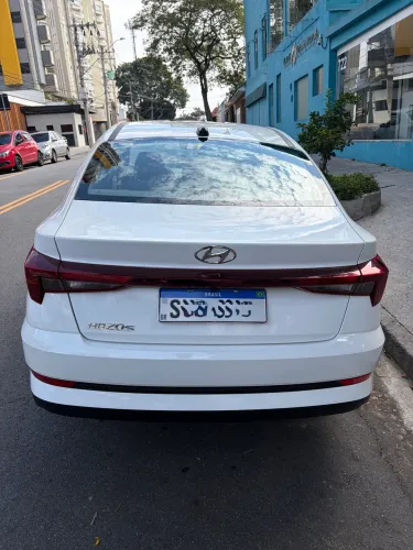 Hyundai HB20S Comfort 1.0 Flex 12V Mec. 2024