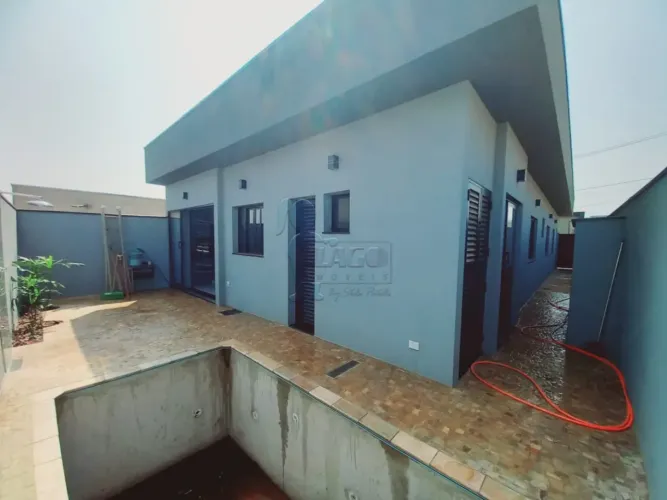 Casa térrea de 158m² com 03 suítes para venda e locação em condomínio - Quinta da Mata