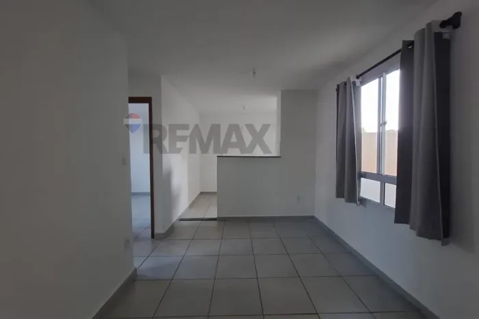 Apartamento com piscina, 2 dormitorios, Botucatu
