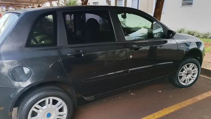 Fiat Stilo 1.8/ 1.8 Connect Flex 8V 5P 2006