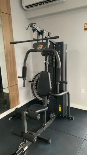 ESTAÇÃO DE MUSCULAÇÃO-MÁQUINA DE FAZER EXERCÍCIO