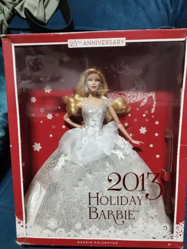 Barbie holidays 2013