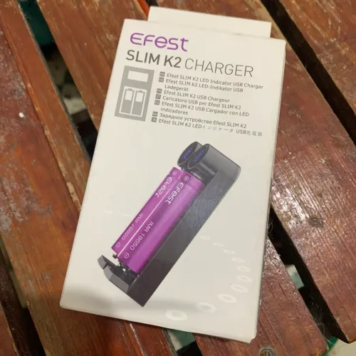 Carregador de Baterias e Pilhas EFEST K2 Slim - Original e Lacrado