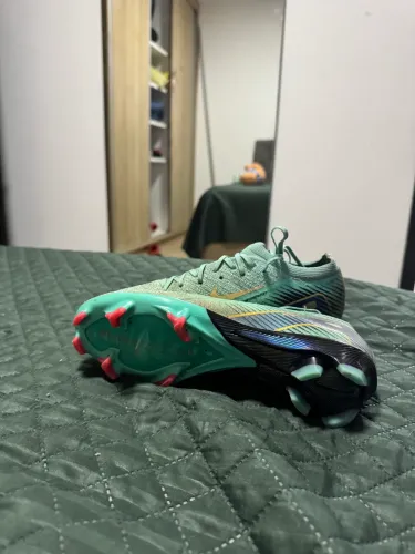 Chuteira nike air zoom