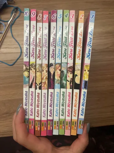 Coleção completa de mangás Kare First Love