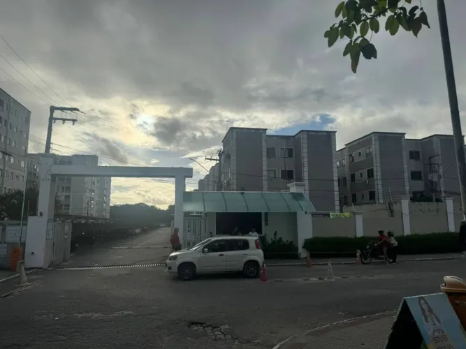 Apartamento Mobiliado Com 2 Quartos no Condomínio Alamedas dos Jardins no Bairro Inácio Ba