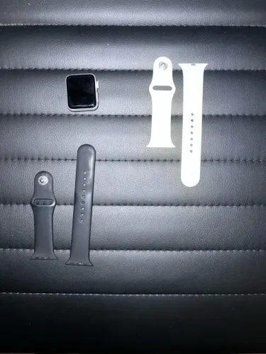 Apple Watch Series 3 38 mm alumínio, sem arranhão, 2 pulseiras e cabo originais