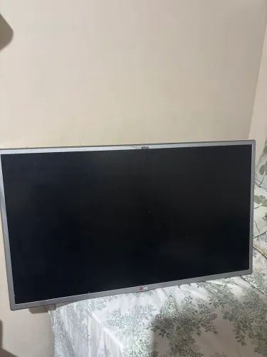 Tv LG - Full GD (pra usar as peças )