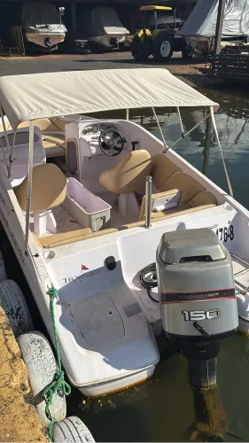 Lancha 20 pés Optimax 150hp