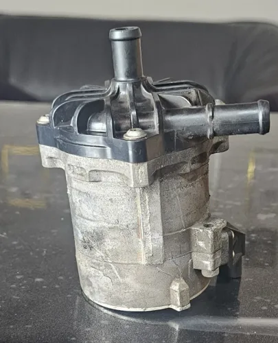 Bomba auxiliar original - Harley-Davidson Ultra Limited 2020 - para recuperação