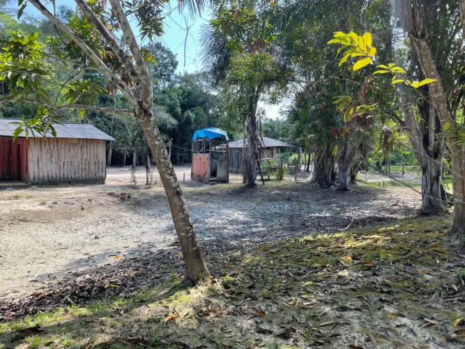 Vende-se chácara na região do Cantá