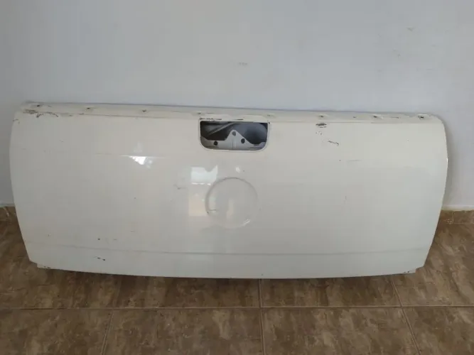 TAMPA TRASEIRA SAVEIRO G5