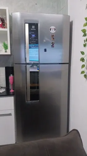 Geladeira Eletrolux frost free,dúplex funciona perfeitamente FAÇO ENTREGA