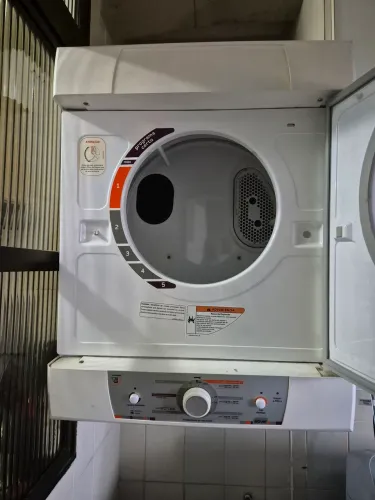 Secadora Brastemp ótimo estado ,pouco uso