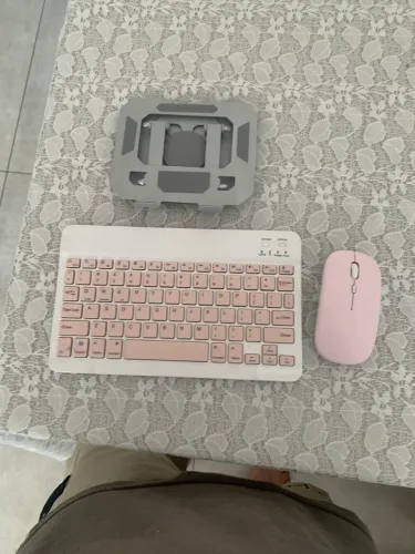 Teclado para tablete e suporte 