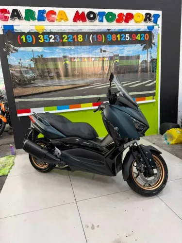 YAMAHA XMAX ABS
