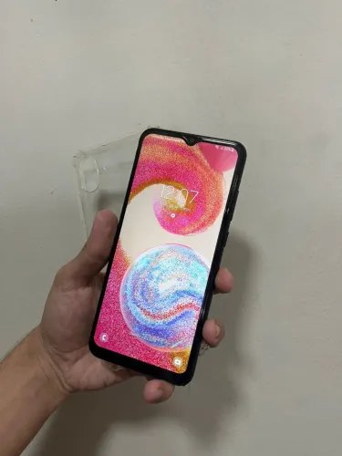 Samsung A04e