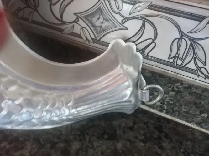 Antiga forma aluminio peixe