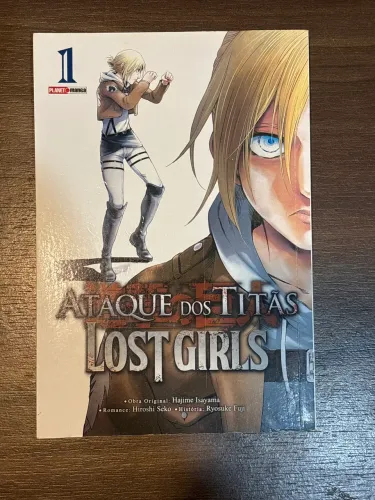 Ataque dos Titãs Lost Girl 1