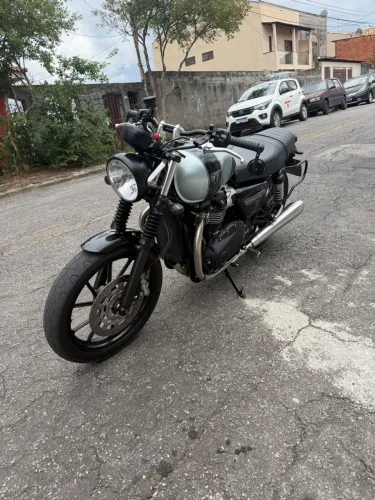 Triumph Speed Twin 900 2023 baixo km