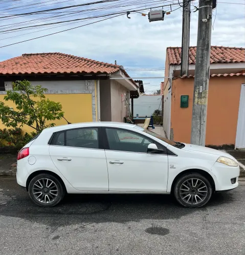 Fiat Bravo Absolute Dualogic 1.8 Flex 16V 5P 2012