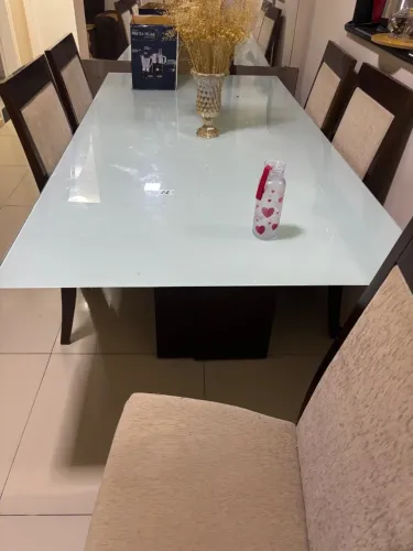 Mesa de jantar de vidro 