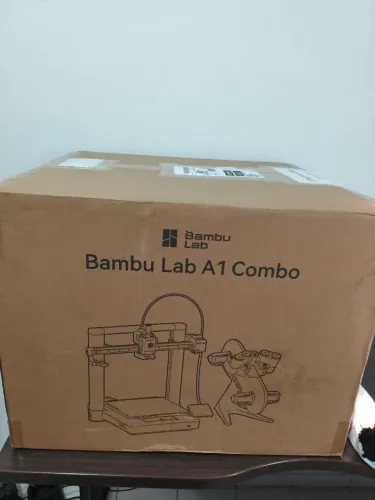 Bambu lab a1 combo "Sem uso"