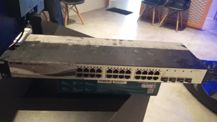 Switch D Link 24 portas DGS 1210-28 