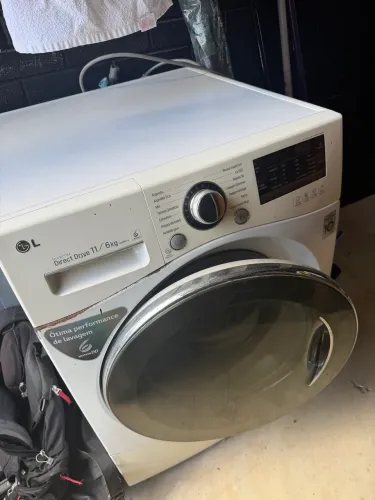 Máquina lava e seca LG 