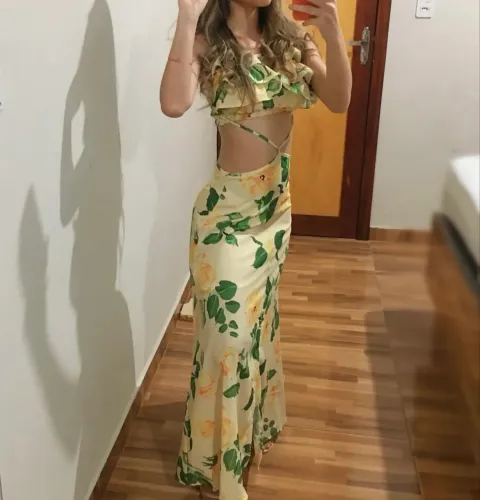 Vestido luxo Veste P/M usado 2x