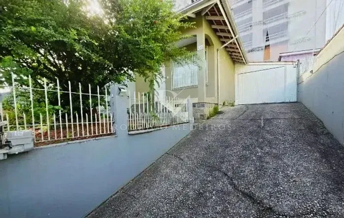 Casa com 5 quartos à venda no Estreito, Florianópolis
