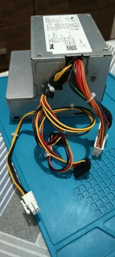 Dell (Modelo D235PD-00 / DPS-235DB A) 235W formato compacto (Small Form Factor - SFF)