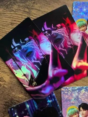 Photocard Kpop Demon hunters Huntrix Saja Boys (veja a bio)