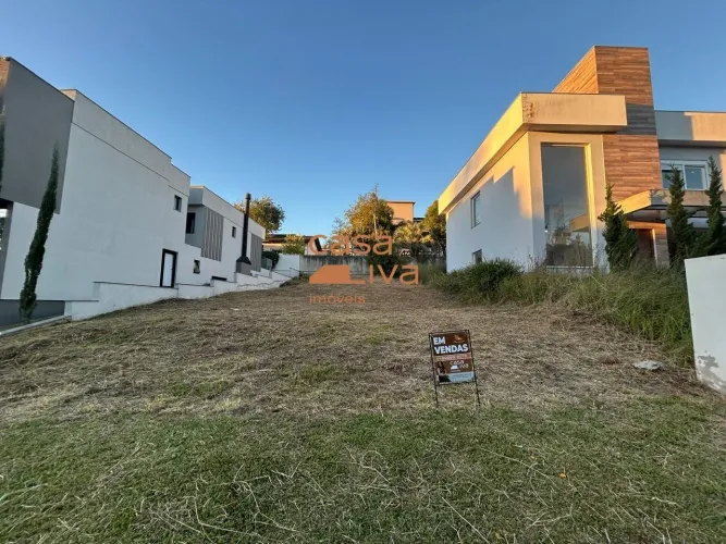 Terreno de 360m2, no Condomínio Buenavista em Viamão