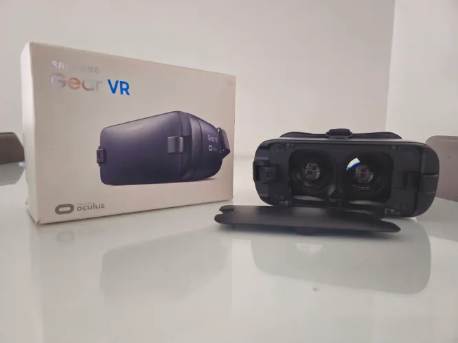 Óculos SAMSUNG Gear VR