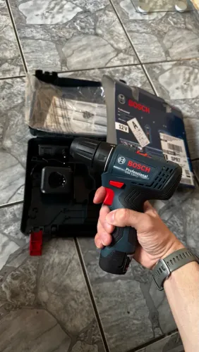 Furadeira e Parafusadeira Bosch Professional GSR 120-LI 12V