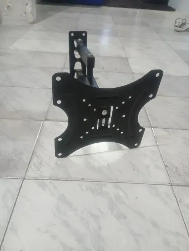 Vendo suporte de televisão articulado localização Itabaiana