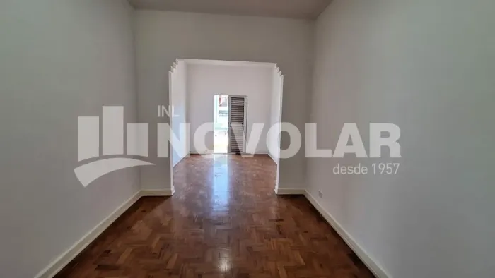 Sobrado Comercial para Locação no Jardim São Paulo em Avenida de Grande Movimento