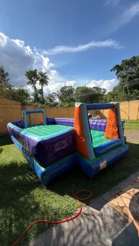 Futebol de sabão 10x5