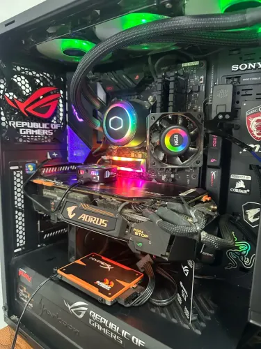 PC GAMER 