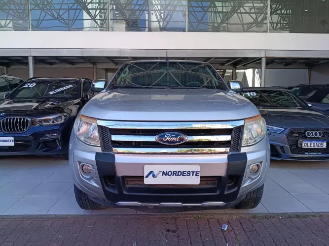 Ford Ranger XLT 2.5 16V 4X2 CD Flex 2015