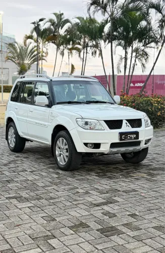 Mitsubishi Pajero TR4 2.0/ 2.0 Flex 16V 4X4 Mec. 2011