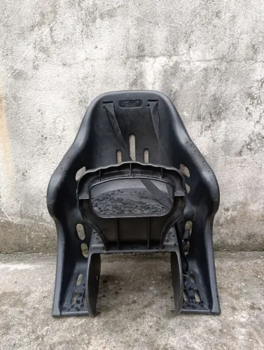 Cadeirinha traseira para bicicleta