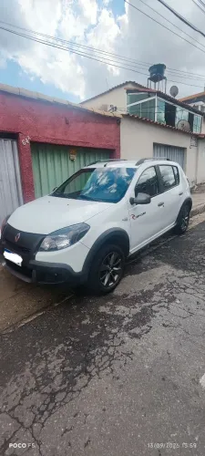Renault Sandero Stepway Hi-f. R. Curl 1.6 16V 5P 2013