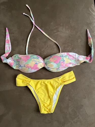 Biquíni floral